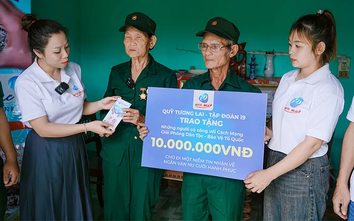 Hình ảnh đại diện cho dịch vụ hỗ trợ khách hàng của KL99, với biểu tượng tai nghe hoặc người đại diện hỗ trợ, thể hiện sự sẵn sàng giải đáp thắc mắc về quyền riêng tư và GDPR.